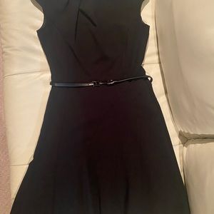 Beautiful very elegant le chateau Black dress with matching belt